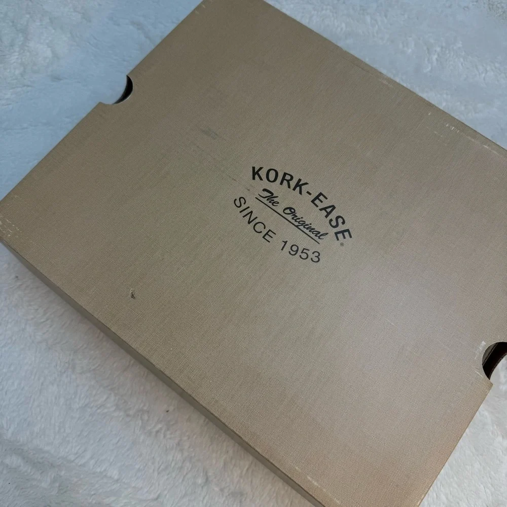 Kork-Ease Women's Skye Gray Taupe Distressed Bootie Ankle Boots - Sz 9M, NIB